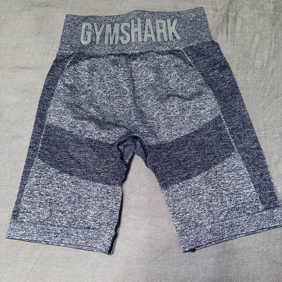 Gymshark Flex Cycling Shorts - Picture 5 of 6